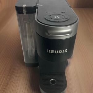 Keurig K-Supreme Single Serve K-Cup Pod Coffee Maker Black 66oz Multistream USED